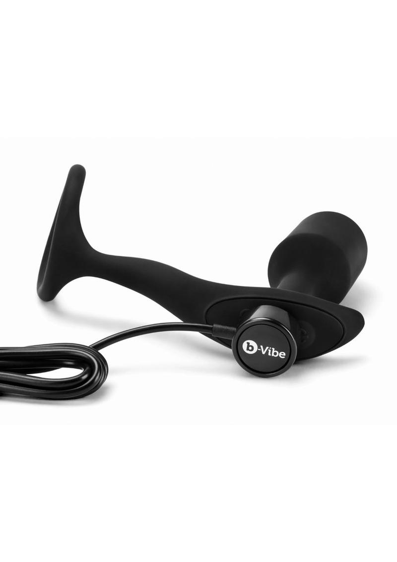 B-Vibe Vibrating Snug and Tug